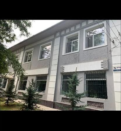 Бульвар Эркиндик74 Bishkek Ngoại thất bức ảnh