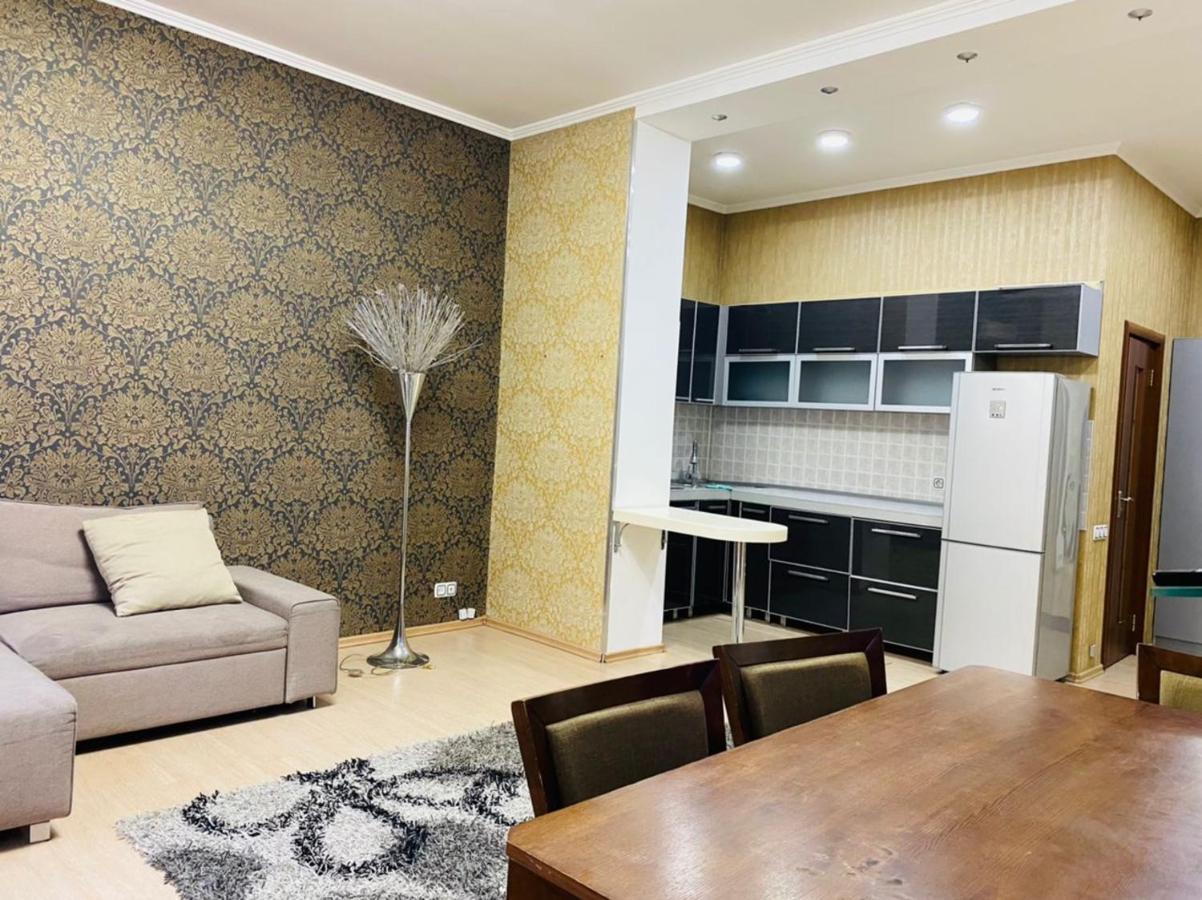 Бульвар Эркиндик74 Bishkek Ngoại thất bức ảnh