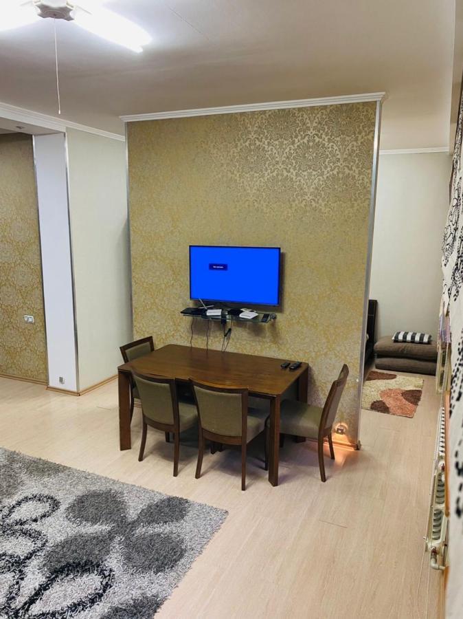 Бульвар Эркиндик74 Bishkek Ngoại thất bức ảnh